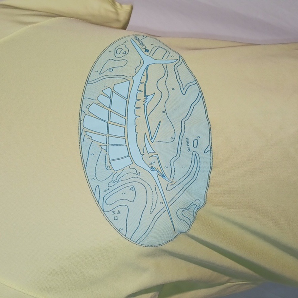 Columbia performance fishing tee size medium